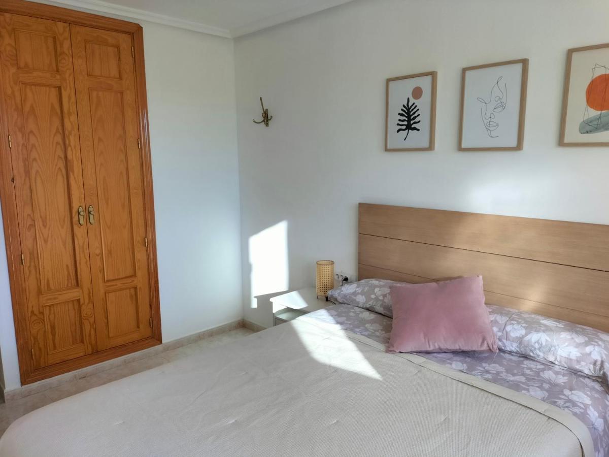 La Terraza De San Pedro Apartment บีเอสกัส ภายนอก รูปภาพ